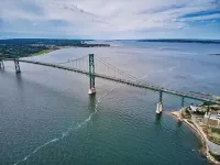 Iconic Bristol Ferry Lighthouse Hotels in Bristol