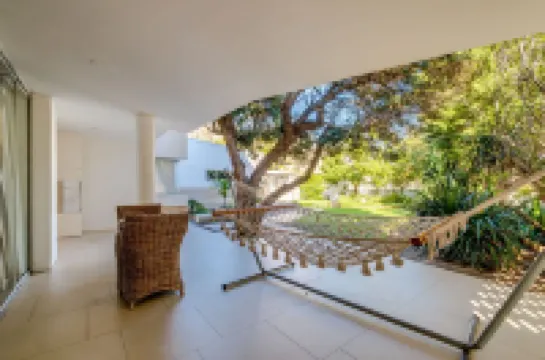 Six Bedroom Holiday Villa on Three Levels w Pool Silvertree