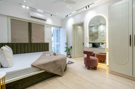 Homlee-Heaven in Hills 1BHK-Parking-Lift-Tapovan