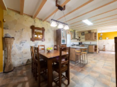 Villa in Maspalomas with Heated Pool & Sports