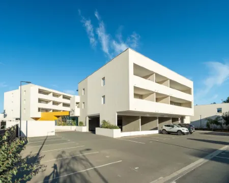 Seaside Stay for Two Guests Hotels in Sérignan