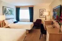 CasaBlanca Resort, Casino, Golf & Spa - parking