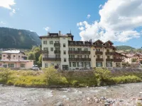Laurino Hotels in Moena