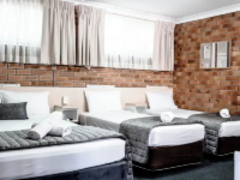 บั๊คคารู มอเตอร์ อินน์ โรงแรมในวอริก