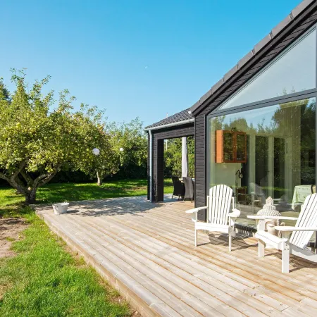 Family Holiday Home in Juelsminde