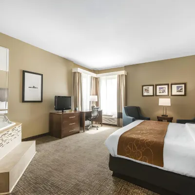 Comfort Suites Baymeadows Near Butler Blvd Hotels in der Nähe von Einkaufszentrum The Avenues Mall
