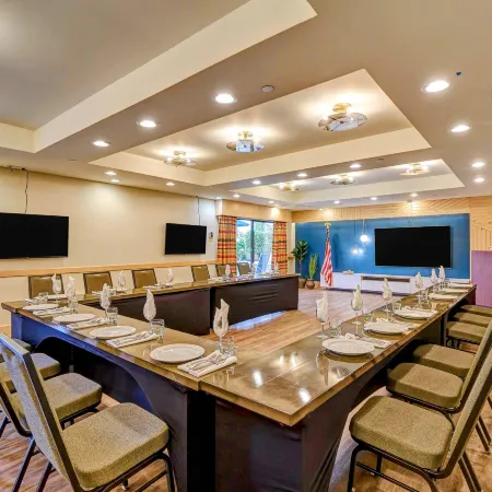 Clarion Hotel Concord-Walnut Creek