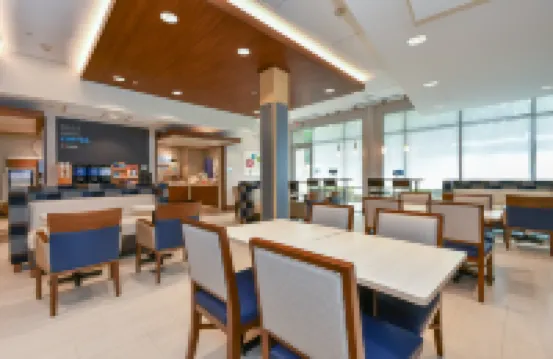 Holiday Inn Express & Suites CHARLOTTE - BALLANTYNE by IHG Hoteles en Charlotte