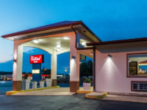 Red Roof Inn Buffalo, TX Hotels in Leon County
