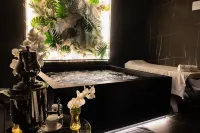 Bra Hotel - badewanne