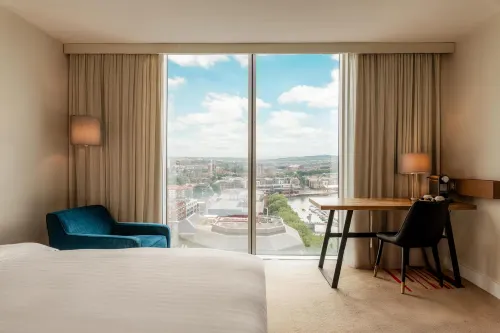Radisson Blu Hotel, Bristol - Parkering