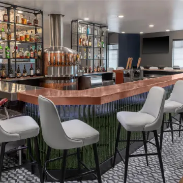 DoubleTree by Hilton Owatonna