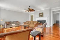 Melbourne Waterfront - 1 Bed 1 Bath - Entire Apartment