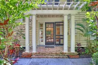 Melbourne Waterfront - 1 Bed 1 Bath - Entire Apartment