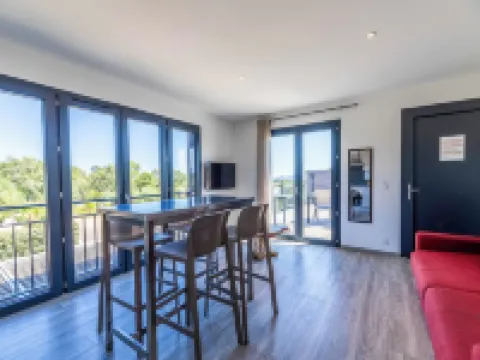 Résidence Pierre & Vacances Premium les Terrasses d'Arsella Hoteles en Lecci