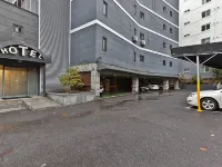 Hotel Trip 鄰近素峰公園的酒店