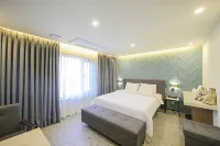 Mokpo H大道和平廣場飯店