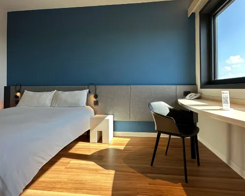 Ibis Roma Fiera Hotels near La Saliera