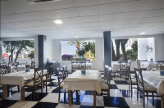 ホテル ベスト インダロ