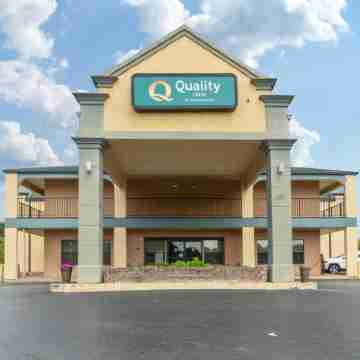Quality Inn Adairsville-Calhoun South Hotel Exterior