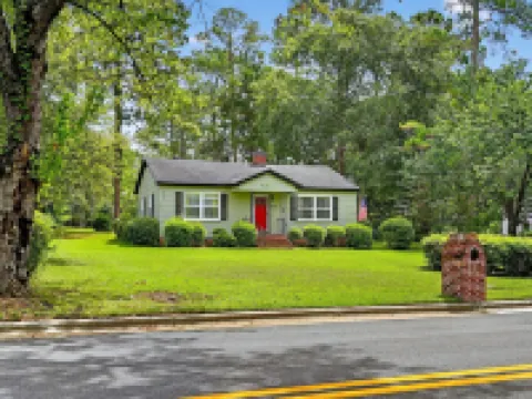 Cozy Moultrie Home With Backyard Retreat 3 Bedroom Home Hotels in Moultrie