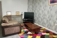 1 Room Ensuite Flat - Sleeps 2 With Sky Full Fibre - Wifi