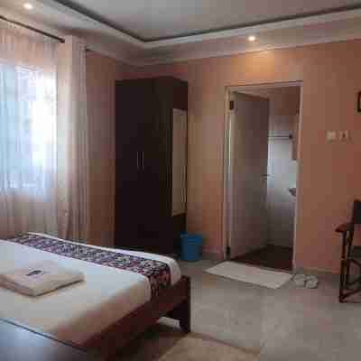 Jafra Elephant inn Rooms