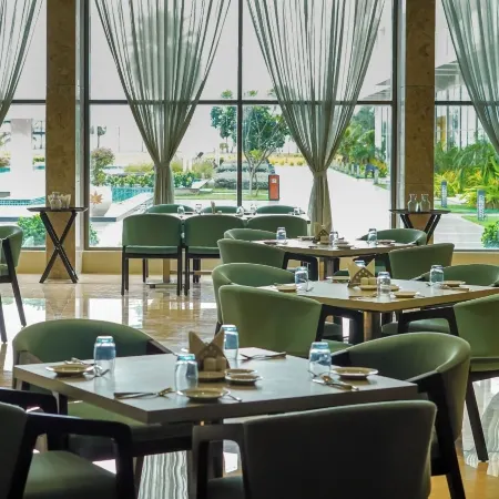 Golden Sands - By The Bay Resorts