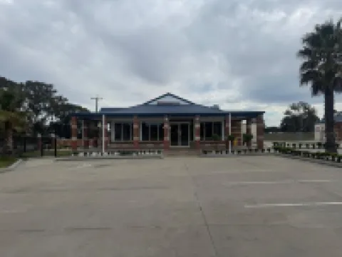 馬魯蘭汽車旅館 古爾本酒店