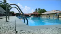 Cipatuguran Hostel Formerly Puri Rawakalong Pelabuhan Ratu - Homestays