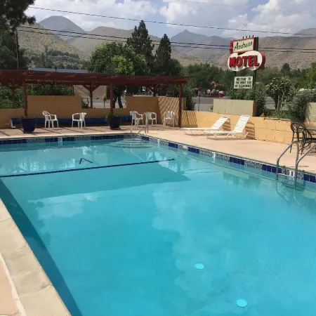 Andruss Motel