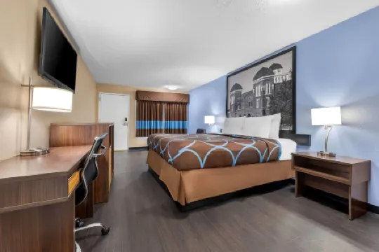 Super 8 by Wyndham Gadsden Al