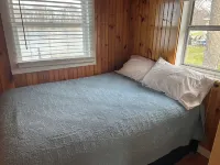 Perfect Cozy Cottage on the shores of Lake Champlain Hotels in North Hero