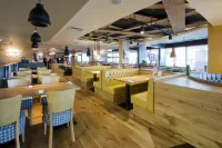 Premier Inn London Uxbridge Hotels in Uxbridge