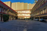 Hotel Mesón del Bosque - 2-Star