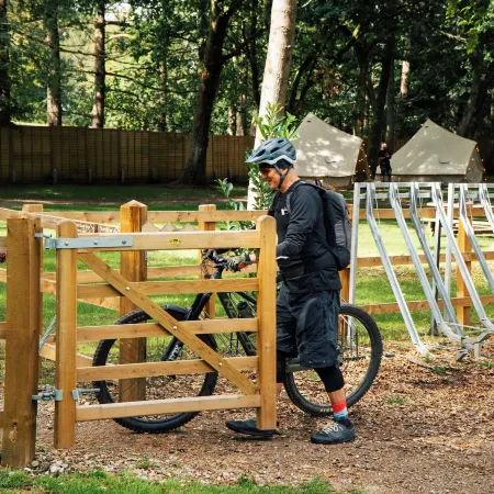 Hurtwood Hideout Отели в г. Доркинг