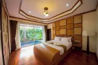 Taman Resort Hotels in Wang Thong District