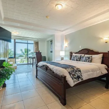 Paradise Jaco Beach Front