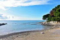 Apartment in Fishing Village Near Umag - Apartments
