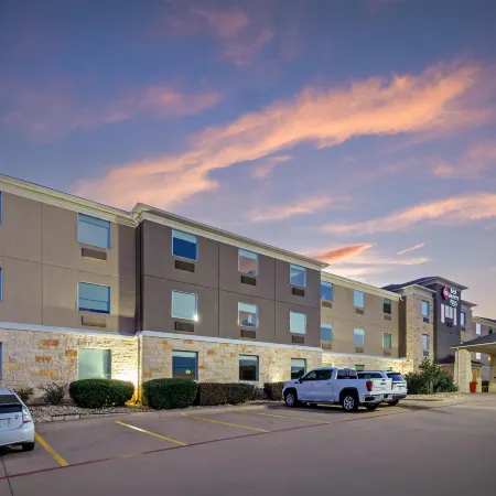 Best Western Plus Killeen/Fort Hood Hotel  Suites