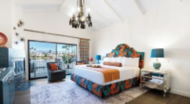 The Chateau at Lake la Quinta