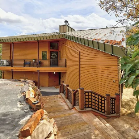 Your Holiday 4Br House with Spa and Mountain Views Near Sundance Resort
