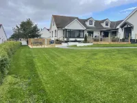 Beautiful 3-Bed House in Sunny Killough down Hotels in Downpatrick