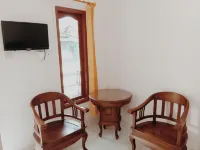 Tata Homestay Family