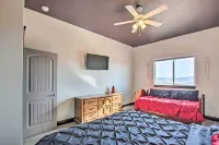 Spacious Home w/ Mtn Views: 2 Mi to Bear Lake! - Balkoner