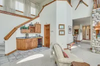 Expansive Edwards Condo on Main Street w/ Views!