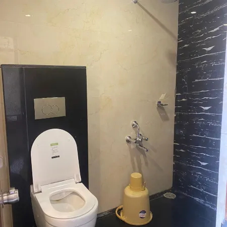 Kinara Executive Lodge