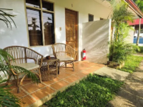 マサヤナ ホテル