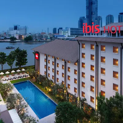 Ibis Bangkok Riverside Hotels near Chao Phraya River
