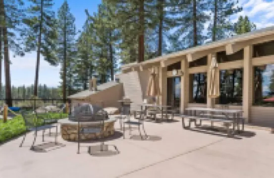 LVC0615 - Lake Therapy condo